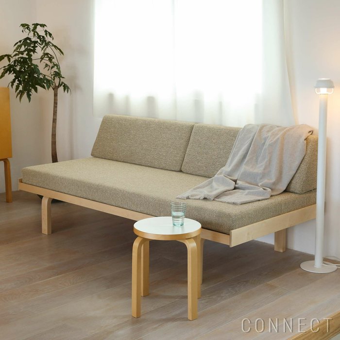 【アルテック/artek / GOODS】のDAYBED710(デイベッド)/バーチ材・ナチュラルラッカー仕上げ/Moss0020/ソファ《当店限定山口一郎ポスター付》 インテリア・キッズ・メンズ・レディースファッション・服の通販 founy(ファウニー) https://founy.com/ クッション Cushion, Throw Pillow シンプル Simple, Minimal フレーム Frame, Outline ラグジュアリー Luxury, Elegant ホーム・キャンプ・アウトドア・お取り寄せ Home Living / Home & Lifestyle / Camping Gear / Outdoor Camping 家具・インテリア Home Furniture & Interior. Stylish & Functional Living Spaces ソファー Couches & Sofas ホーム・キャンプ・アウトドア・お取り寄せ Home Living / Home & Lifestyle / Camping Gear / Outdoor Camping 家具・インテリア Home Furniture & Interior. Stylish & Functional Living Spaces チェア・椅子 Seating & Chairs スツール・バースツール Stools & Bar Stools |ID: prp329100004931578 ipo3291000000037244470