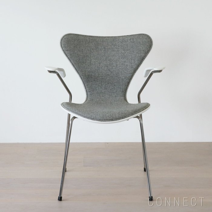 【フリッツ ハンセン/FRITZ HANSEN / GOODS】のSERIES7(セブンチェア)/アームチェア/カラードアッシュ ホワイト/フロントパディング Hallingdal130 インテリア・キッズ・メンズ・レディースファッション・服の通販 founy(ファウニー) https://founy.com/ クッション Cushion, Throw Pillow クラシカル Classical, Vintage-Inspired シルク Silk, 100% Silk スタイリッシュ Stylish, Fashionable テーブル Table, Dining Table ビビッド Vivid, Bright Tone ファブリック Fabric, Textile フェルト Felt, Felt Fabric モダン Modern, Contemporary ホーム・キャンプ・アウトドア・お取り寄せ Home Living / Home & Lifestyle / Camping Gear / Outdoor Camping 家具・インテリア Home Furniture & Interior. Stylish & Functional Living Spaces チェア・椅子 Seating & Chairs アームチェア・アクセントチェア Armchairs & Accent Chairs |ID: prp329100004965013 ipo3291000000037253975