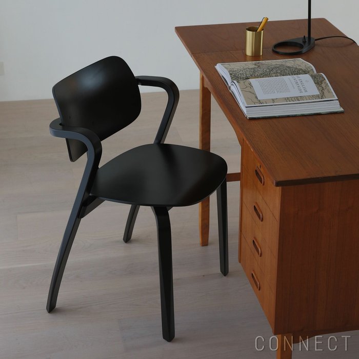 【アルテック/artek / GOODS】のAslakChair(アスラックチェア)/ビーチ材《当店限定山口一郎ポストカード付》 インテリア・キッズ・メンズ・レディースファッション・服の通販 founy(ファウニー) https://founy.com/ 軽量 Lightweight, Ultra Light テーブル Table, Dining Table ビーチ Beach, Seaside ホーム・キャンプ・アウトドア・お取り寄せ Home Living / Home & Lifestyle / Camping Gear / Outdoor Camping 家具・インテリア Home Furniture & Interior. Stylish & Functional Living Spaces チェア・椅子 Seating & Chairs アームチェア・アクセントチェア Armchairs & Accent Chairs |ID: prp329100004965036 ipo3291000000037253998