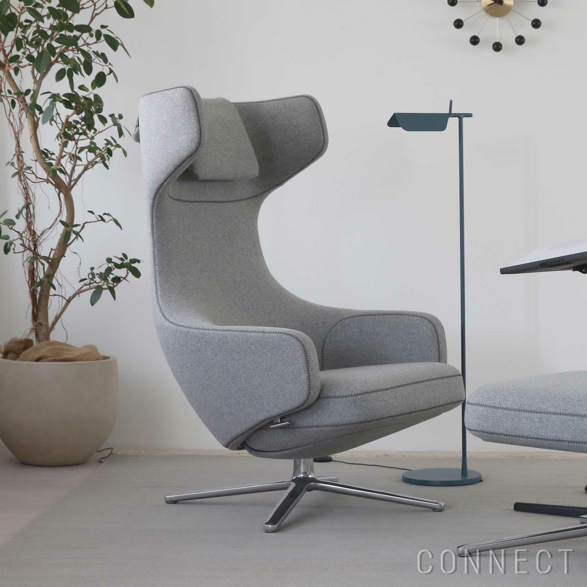【ヴィトラ/Vitra / GOODS】のGrandRepos(グランレポ)ラウンジチェア/Cosy2Crossstitch(コージー2クロスステッチ)pebblegrey/アルミベース・ポリッシュ仕上げ/SH40cm(Low) 大人の最旬トレンドファッション＆コーディネート founy(ファウニー) 　エレガント 上品　Elegant　ホーム・キャンプ・アウトドア・お取り寄せ　Home Living / Home & Lifestyle / Camping Gear / Outdoor Camping　家具・インテリア　Home Furniture & Interior. Stylish & Functional Living Spaces　チェア・椅子　Seating & Chairs　オフィスチェア・在宅ワーク用チェア　Office & Desk Chairs　ホーム・キャンプ・アウトドア・お取り寄せ　Home Living / Home & Lifestyle / Camping Gear / Outdoor Camping　家具・インテリア　Home Furniture & Interior. Stylish & Functional Living Spaces　チェア・椅子　Seating & Chairs　ラウンジチェア・リクライナー　Lounge Chairs / Recliners　 other-1|ID: prp329100004965896 ipo3291000000037255025