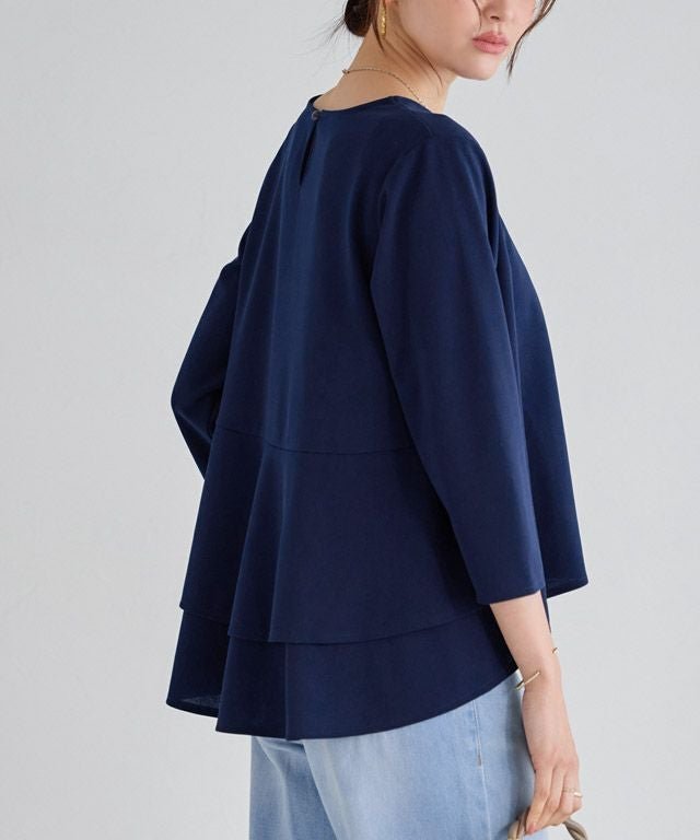 【ピエロ/Pierrot】のバックフレアデザインTブラウス インテリア・キッズ・メンズ・レディースファッション・服の通販 founy(ファニー) 　ファッション　Fashion　レディースファッション　Fashion for Women　トップス・カットソー　Cut & Sew Tops　シャツ・ブラウス・オフィスカジュアル　Elegant Blouses & Button-Ups　送料無料　Free Shipping　カットソー　Cut and Sewn Top　ジョーゼット　Georgette, Semi-Sheer Fabric　フェミニン　Feminine, Girly　フリル　Frill, Ruffle　プチプライス・低価格　Affordable / Budget Price　166cm / ネイビー / M|ID: prp329100001119558 ipo3291000000036071707