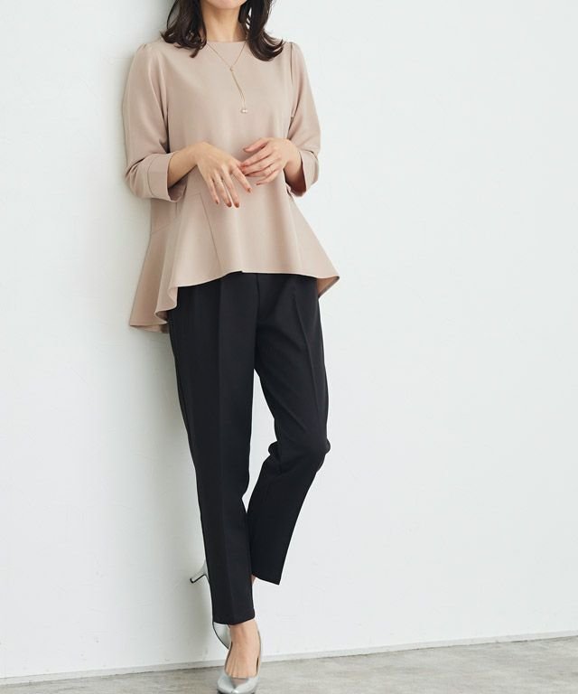 【ピエロ/Pierrot】のバックフレアセットアップ インテリア・キッズ・メンズ・レディースファッション・服の通販 founy(ファニー) 　ファッション　Fashion　レディースファッション　Fashion for Women　セットアップ　Matching Sets　バッグ　Bags　スーツ　Business Suits & Workwear　スーツセット・2点セット・レディーススーツ　Suit Sets / 2-Piece Suits / Office Suit Sets　送料無料　Free Shipping　おすすめ　Recommended / Our Picks　ジップ　Zip, Zipper　スーツ　Suit, Formalwear　フェミニン　Feminine, Girly　フラット　Flat, Flat Shoes　プチプライス・低価格　Affordable / Budget Price　リアル　Real, Realistic　ループ　Loop, Loop Knit　エレガント 上品　Elegant　167cm / グレージュ×ブラック/ M|ID: prp329100001177158 ipo3291000000034837108