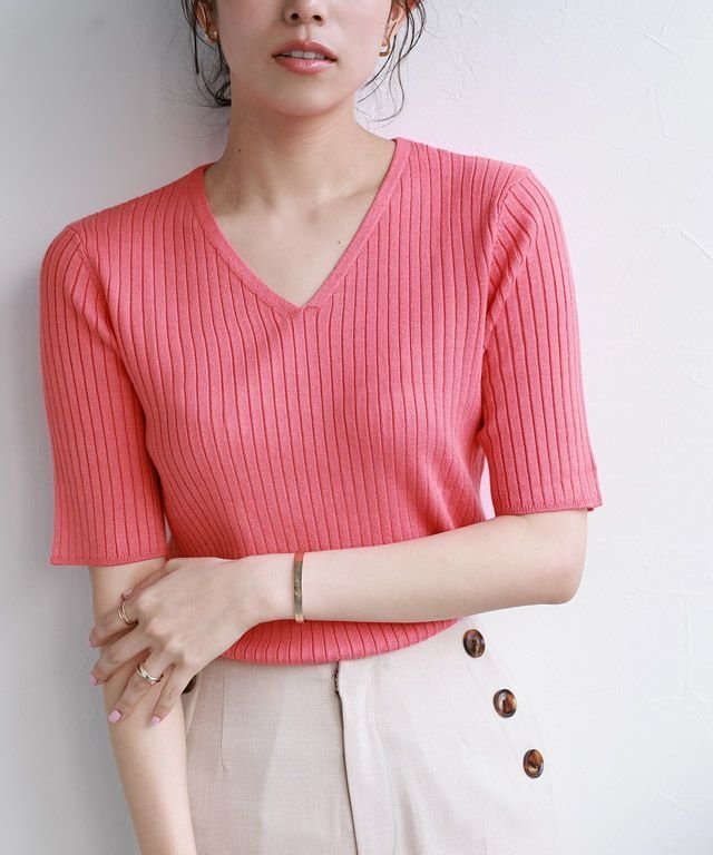 【ピエロ/Pierrot】のシルクタッチウォッシャブル半袖リブニット インテリア・キッズ・メンズ・レディースファッション・服の通販 founy(ファニー) ファッション Fashion レディースファッション Fashion for Women トップス・カットソー Cut & Sew Tops ニット Knit Tops & Sweaters シルク Silk, 100% Silk デコルテ Décolleté, Neckline フィット Fit, Slim Fit プチプライス・低価格 Affordable / Budget Price リブニット Rib Knit, Ribbed Knit エレガント 上品 Elegant 半袖 Short Sleeve, Half Sleeve 吸水 Absorbent, Quick-Dry 定番 Standard, Basic Item 167cm / コーラル / Vネック / M|ID: prp329100002332782 ipo3291000000035346011