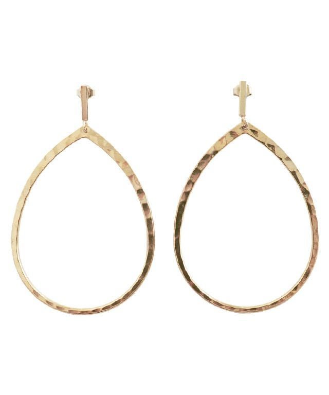 【ピエロ/Pierrot】の【アウトレットSALE!】ドロップフープピアス [Pierrot] インテリア・キッズ・メンズ・レディースファッション・服の通販 founy(ファニー) https://founy.com/ ファッション Fashion レディースファッション Fashion for Women アウトレット Outlet / Clearance おすすめ Recommended / Our Picks アクセサリー Fashion Accessories コーティング Coating, Coated Finish シルバー Silver, Metallic Silver シンプル Simple, Minimal スクエア Square, Square Shape テクスチャー Texture, Textured Fabric トレンド Trend, Trending Now ドロップ Drop Shoulder, Dropped Style フープ Hoop, Hoop Earrings プチプライス・低価格 Affordable / Budget Price |ID: prp329100002833472 ipo3291000000036265627