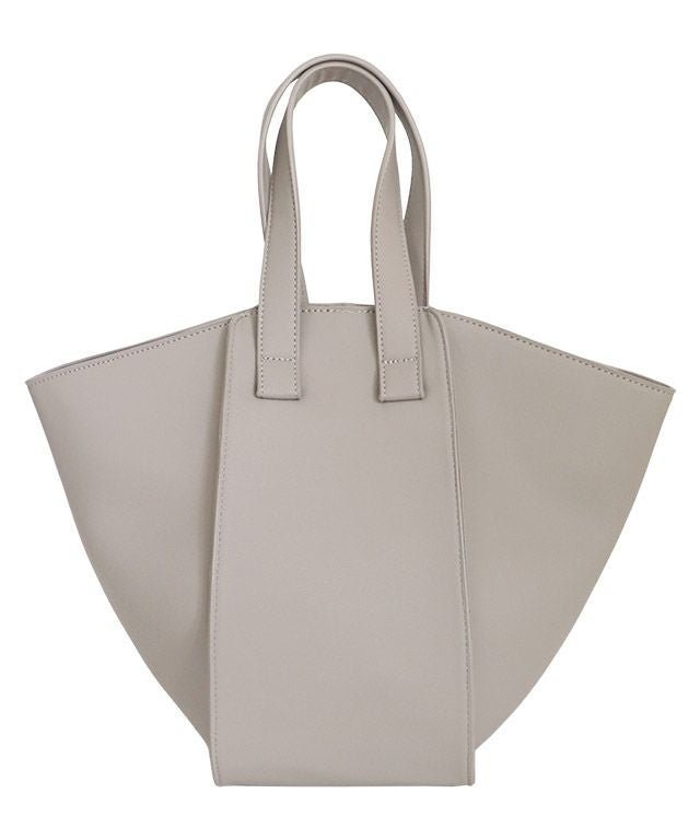 【ピエロ/Pierrot】の変形ハンドバッグ【木村えりなさんYouTube紹介アイテム】 インテリア・キッズ・メンズ・レディースファッション・服の通販 founy(ファニー) https://founy.com/ ファッション Fashion レディースファッション Fashion for Women プチプライス・低価格 Affordable / Budget Price |ID: prp329100002879152 ipo3291000000036265765