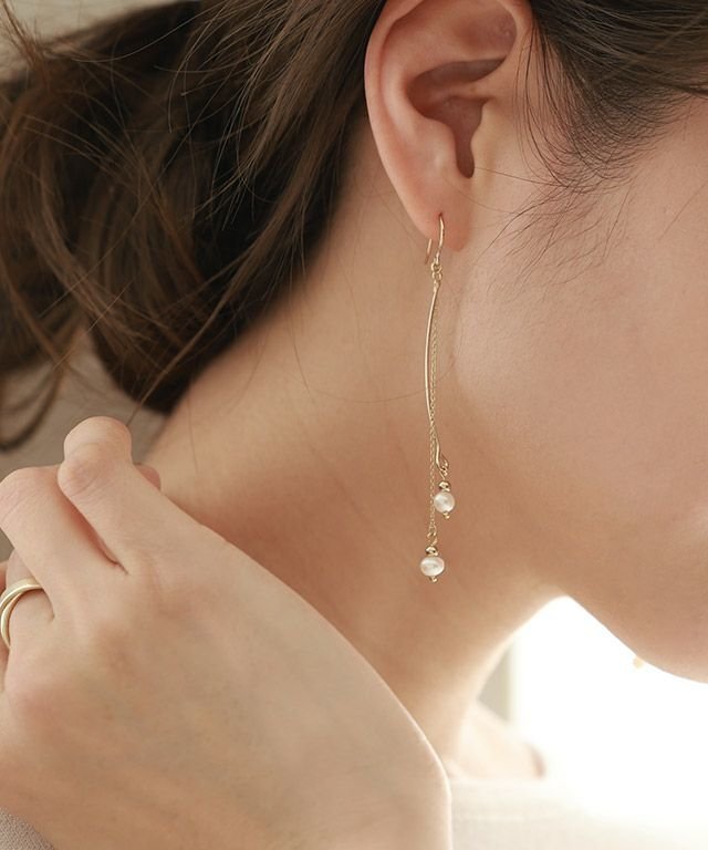 【ピエロ/Pierrot】の淡水パールフックピアス [Pierrot] インテリア・キッズ・メンズ・レディースファッション・服の通販 founy(ファニー) 　ファッション　Fashion　レディースファッション　Fashion for Women　アクセサリー　Fashion Accessories　チェーン　Chain, Chain Strap　パール　Pearl, Pearl Accent　プチプライス・低価格　Affordable / Budget Price　メタル　Metal, Metal Parts　エレガント 上品　Elegant　ゴールド|ID: prp329100003118552 ipo3291000000024899959