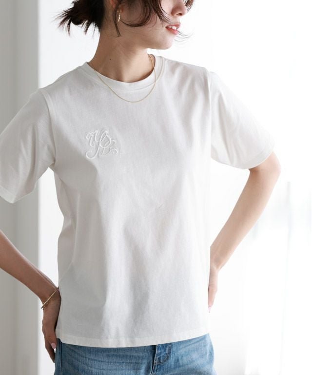 【ピエロ/Pierrot】のシルケット刺繍Tシャツ インテリア・キッズ・メンズ・レディースファッション・服の通販 founy(ファニー) 　ファッション　Fashion　レディースファッション　Fashion for Women　トップス・カットソー　Cut & Sew Tops　シャツ・ブラウス・オフィスカジュアル　Elegant Blouses & Button-Ups　ロングTシャツ・Tシャツ　Longline T-Shirts & Tees　シルケット　Silket, Silky Cotton　プチプライス・低価格　Affordable / Budget Price　ワンポイント　One Point, Statement Accent　エレガント 上品　Elegant　オフホワイト×オフホワイト|ID: prp329100003221455 ipo3291000000036046871