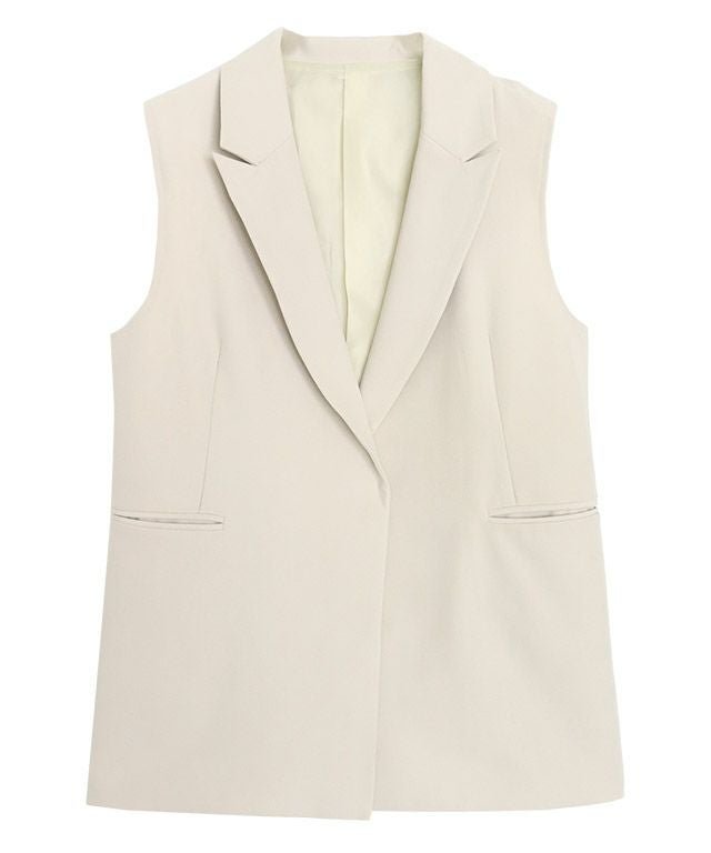 【ピエロ/Pierrot】のテーラードジレ インテリア・キッズ・メンズ・レディースファッション・服の通販 founy(ファニー) 　ファッション　Fashion　レディースファッション　Fashion for Women　アウター　Coat / Outerwear Collection　トップス・カットソー　Cut & Sew Tops　ベスト&ジレ / 重ね着スタイル　Vests & Gilets　おすすめ　Recommended / Our Picks　セットアップ　Set-Up, Coordinated Outfit　テーラード　Tailored, Tailored Fit　トッパー　Topper, Light Cardigan　ハーフ　Half, Half-Length　プチプライス・低価格　Affordable / Budget Price　エレガント 上品　Elegant　アイボリー|ID: prp329100003721414 ipo3291000000035935891