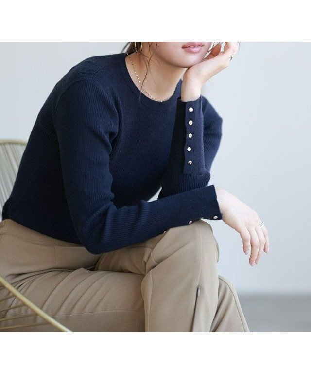 【ピエロ/Pierrot】の選べるデザイン袖ボタンリブニット インテリア・キッズ・メンズ・レディースファッション・服の通販 founy(ファニー) 　ファッション　Fashion　レディースファッション　Fashion for Women　トップス・カットソー　Cut & Sew Tops　ニット　Knit Tops & Sweaters　送料無料　Free Shipping　シンプル　Simple, Minimal　パール　Pearl, Pearl Accent　プチプライス・低価格　Affordable / Budget Price　エレガント 上品　Elegant　166cm / B / ネイビー / クルーネック / M|ID: prp329100003783253 ipo3291000000036043655