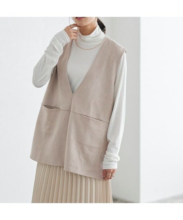 【ピエロ/Pierrot】のインナーセットフェイクスエードベスト インテリア・キッズ・メンズ・レディースファッション・服の通販 founy(ファニー) 　ファッション　Fashion　レディースファッション　Fashion for Women　アウター　Coat / Outerwear Collection　トップス・カットソー　Cut & Sew Tops　ベスト&ジレ / 重ね着スタイル　Vests & Gilets　とろみ　Fluid, Flowy Fabric　インナー　Innerwear　コンパクト　Compact, Small Size　シャーリング　Shirring, Ruched　シンプル　Simple, Minimal　プチプライス・低価格　Affordable / Budget Price　ベスト　Vest, Waistcoat　アイボリー|ID: prp329100003783257 ipo3291000000035934934