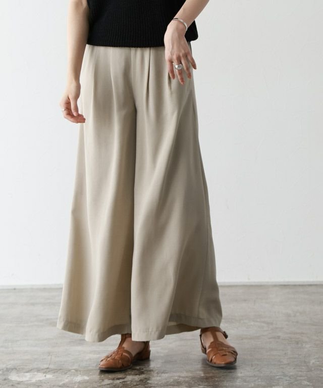 【ピエロ/Pierrot】のリネンライクタックパンツ インテリア・キッズ・メンズ・レディースファッション・服の通販 founy(ファニー) 　ファッション　Fashion　レディースファッション　Fashion for Women　パンツ　Pants & Trousers　トレンド　Trend, Trending Now　フィット　Fit, Slim Fit　フロント　Front, Front Design　プチプライス・低価格　Affordable / Budget Price　リネン　Linen, Linen Fabric　エレガント 上品　Elegant　グレージュ|ID: prp329100003889033 ipo3291000000035590838