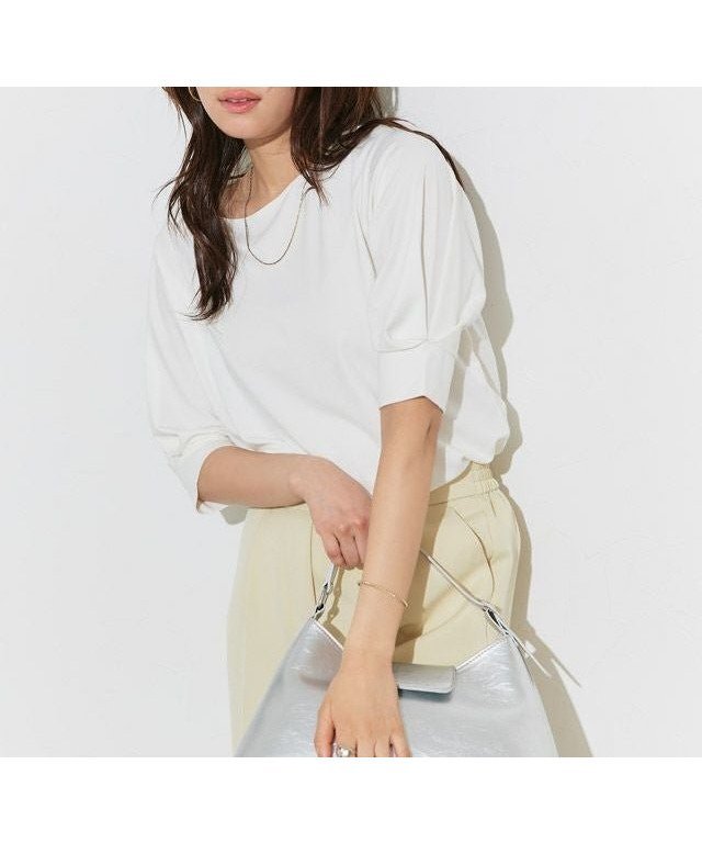 【ピエロ/Pierrot】の接触冷感パフスリーブTシャツ インテリア・キッズ・メンズ・レディースファッション・服の通販 founy(ファニー) 　ファッション　Fashion　レディースファッション　Fashion for Women　トップス・カットソー　Cut & Sew Tops　シャツ・ブラウス・オフィスカジュアル　Elegant Blouses & Button-Ups　ロングTシャツ・Tシャツ　Longline T-Shirts & Tees　カットソー　Cut and Sewn Top　カフス　Cuff Design　シンプル　Simple, Minimal　スリーブ　Sleeve, Long Sleeve / Short Sleeve　プチプライス・低価格　Affordable / Budget Price　エレガント 上品　Elegant　166cm / オフホワイト / M|ID: prp329100003889036 ipo3291000000036042683