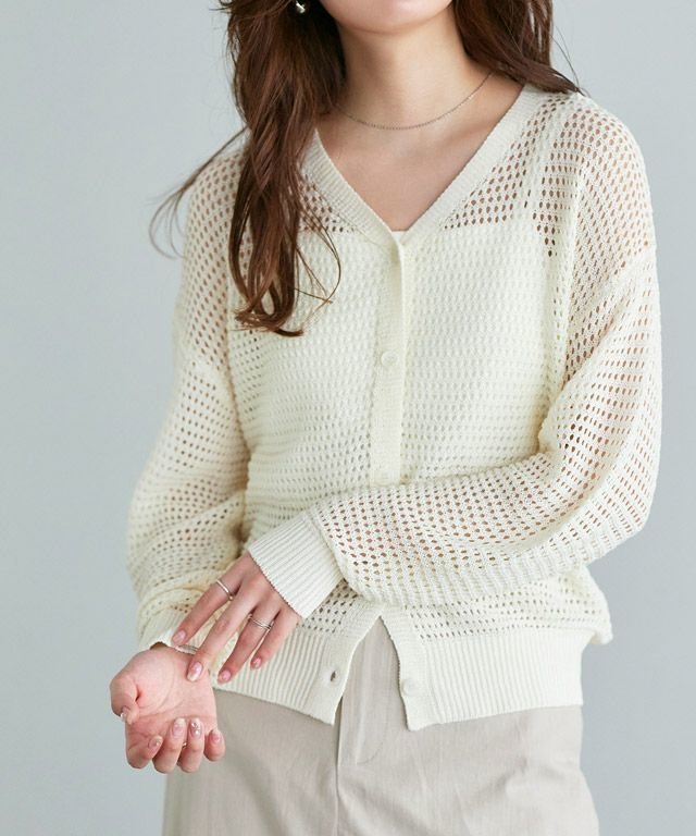 【ピエロ/Pierrot】の【アウトレットSALE!】透かし編みカーディガン インテリア・キッズ・メンズ・レディースファッション・服の通販 founy(ファニー) 　ファッション　Fashion　レディースファッション　Fashion for Women　トップス・カットソー　Cut & Sew Tops　カーディガン・羽織り　Layered Style Cardigans　アウトレット　Outlet / Clearance　カーディガン　Cardigan, Knitwear　デコルテ　Décolleté, Neckline　トレンド　Trend, Trending Now　プチプライス・低価格　Affordable / Budget Price　透かし　Cut-Out, Lacework　アイボリー|ID: prp329100003899523 ipo3291000000036124026