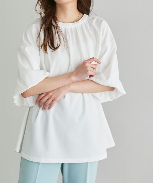 【ピエロ/Pierrot】のペアスキン2wayチュニックブラウス インテリア・キッズ・メンズ・レディースファッション・服の通販 founy(ファニー) ファッション Fashion レディースファッション Fashion for Women ワンピース Dresses チュニック Tunic Tops & Dresses スリーブ Sleeve, Long Sleeve / Short Sleeve チュニック Tunic, Long Top トレンド Trend, Trending Now バルーン Balloon, Balloon Silhouette フェミニン Feminine, Girly フレア Flare, Flared プチプライス・低価格 Affordable / Budget Price エレガント 上品 Elegant オフホワイト|ID: prp329100003917780 ipo3291000000036124338