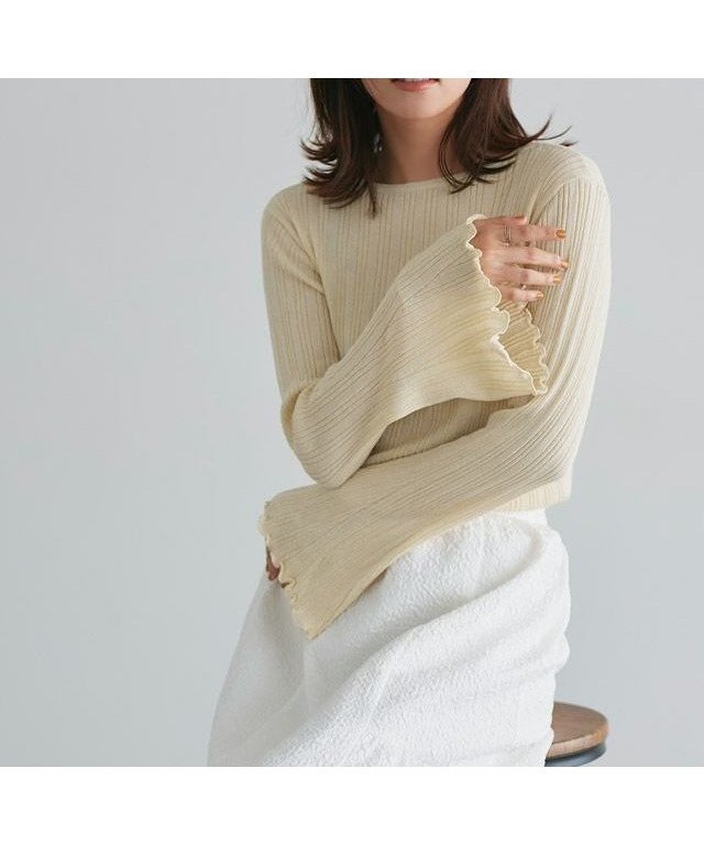 【ピエロ/Pierrot】のシアーフレアスリーブリブニット インテリア・キッズ・メンズ・レディースファッション・服の通販 founy(ファニー) 　ファッション　Fashion　レディースファッション　Ladies' Fashion Online　トップス・カットソー　Tops/Tshirt　ニット　Knit Tops　シアー　Sheer　フィット　Fit　フェミニン　Feminine　フレア　Flare　プチプライス・低価格　Affordable　ランダム　Random　167cm / ライトベージュ / M|ID: prp329100003917782 ipo3291000000029537410