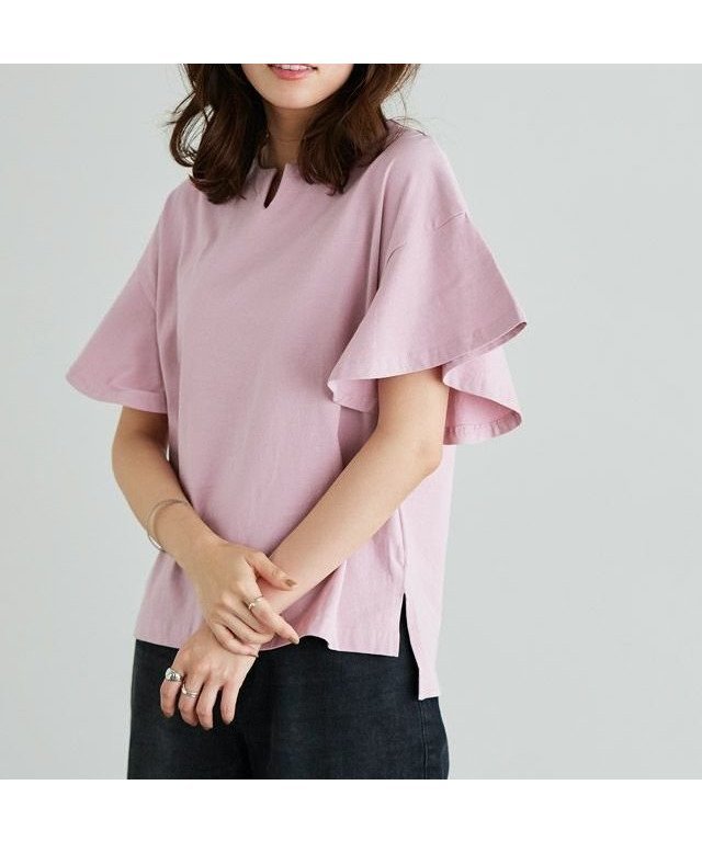 【ピエロ/Pierrot】の丈が選べるフレアスリーブキーネックカットソー インテリア・キッズ・メンズ・レディースファッション・服の通販 founy(ファニー) 　ファッション　Fashion　レディースファッション　Fashion for Women　トップス・カットソー　Cut & Sew Tops　カットソー・ベーシックTシャツ　Cut-and-Sewn Tops / Stretch Tees & Basics　送料無料　Free Shipping　スリット　Slit, Slit Detail　スリーブ　Sleeve, Long Sleeve / Short Sleeve　フェミニン　Feminine, Girly　フレア　Flare, Flared　プチプライス・低価格　Affordable / Budget Price　ミドル　Middle Length, Mid Height　ロング　Long, Long-Length　167cm / ライトピンク / ミドル丈 / M|ID: prp329100003921640 ipo3291000000032604896