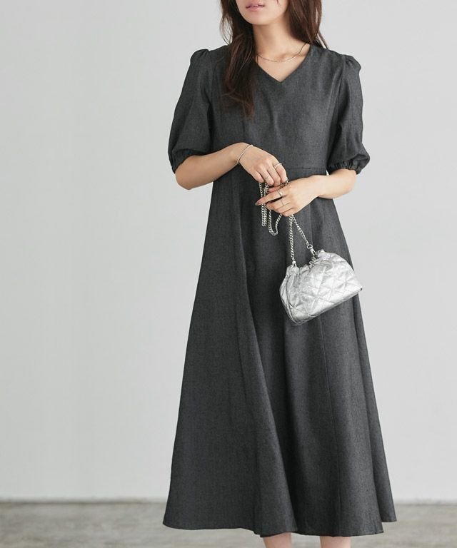 【ピエロ/Pierrot】のシャンブレーパフスリーブワンピース 人気、トレンドファッション・服の通販 founy(ファニー) 　ファッション　Fashion　レディースファッション　WOMEN　ワンピース　Dress　2025年　2025　2025春夏・S/S　Ss,Spring/Summer,2025　シャンブレー　Chambray　スリーブ　Sleeve　デニム　Denim　フレア　Flare　プチプライス・低価格　Affordable　エレガント 上品　Elegant　 other-1|ID: prp329100003925195 ipo3291000000032064587