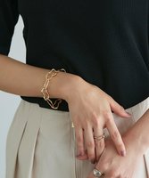 【ピエロ/Pierrot】のオーバルリングブレスレット [Pierrot] 人気、トレンドファッション・服の通販 founy(ファニー) ファッション Fashion レディースファッション Fashion for Women ジュエリー Jewelry ファッションリング Fashion Rings チェーン＆カフブレスレット Cuff & Chain Bracelets おすすめ Recommended / Our Picks アクセサリー Fashion Accessories コーティング Coating, Coated Finish シルバー Silver, Metallic Silver シンプル Simple, Minimal チェーン Chain, Chain Strap トレンド Trend, Trending Now ブレスレット Bracelet, Wristband プチプライス・低価格 Affordable / Budget Price エレガント 上品 Elegant |ID:prp329100003972979