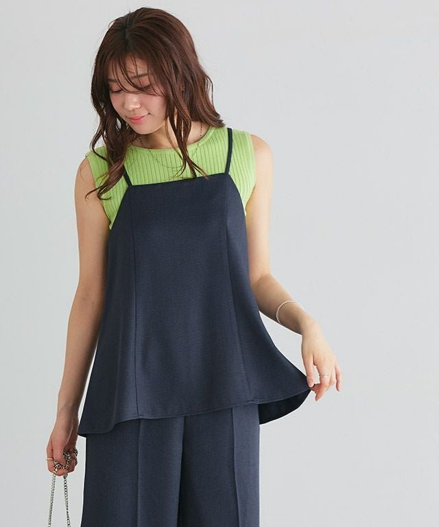 【ピエロ/Pierrot】のツイードスクエアキャミソール インテリア・キッズ・メンズ・レディースファッション・服の通販 founy(ファニー) 　ファッション　Fashion　レディースファッション　Fashion for Women　トップス・カットソー　Cut & Sew Tops　キャミソール&ノースリーブ　Camisoles & Sleeveless Tops　おすすめ　Recommended / Our Picks　セットアップ　Set-Up, Coordinated Outfit　ツイード　Twill, Twill Weave　トレンド　Trend, Trending Now　フレア　Flare, Flared　プチプライス・低価格　Affordable / Budget Price　切替　Switching, Contrast Panel　166cm / ネイビー / M|ID: prp329100004002919 ipo3291000000036252535