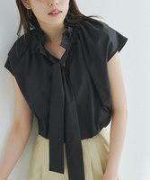 【ピエロ/Pierrot】のフリルタイフレンチブラウス 人気、トレンドファッション・服の通販 founy(ファニー) ファッション Fashion レディースファッション Fashion for Women トップス・カットソー Cut & Sew Tops シャツ・ブラウス・オフィスカジュアル Elegant Blouses & Button-Ups おすすめ Recommended / Our Picks シャーリング Shirring, Ruched ジャケット Jacket, Outerwear スタンド Stand Collar, Upright Stand スリーブ Sleeve, Long Sleeve / Short Sleeve フェミニン Feminine, Girly フリル Frill, Ruffle フレンチ French, French Style プチプライス・低価格 Affordable / Budget Price リボン Ribbon, Bow |ID:prp329100004021954