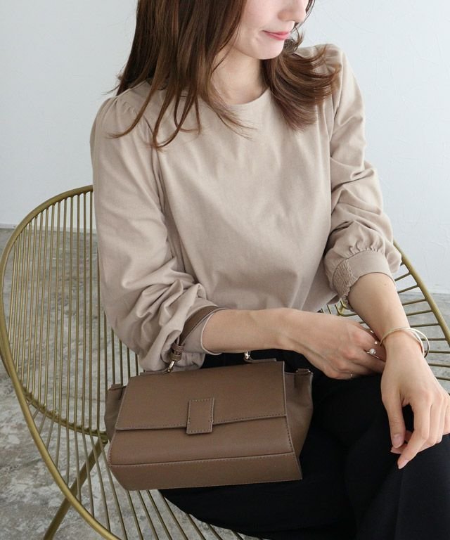 【ピエロ/Pierrot】の【B会場】パフフレアコットンロングスリーブTシャツ インテリア・キッズ・メンズ・レディースファッション・服の通販 founy(ファニー) 　ファッション　Fashion　レディースファッション　Fashion for Women　トップス・カットソー　Cut & Sew Tops　シャツ・ブラウス・オフィスカジュアル　Elegant Blouses & Button-Ups　ロングTシャツ・Tシャツ　Longline T-Shirts & Tees　シンプル　Simple, Minimal　バランス　Balance, Style Balance　フェミニン　Feminine, Girly　フレア　Flare, Flared　プチプライス・低価格　Affordable / Budget Price　吸水　Absorbent, Quick-Dry　163cm / グレージュ / M|ID: prp329100004092673 ipo3291000000035374588