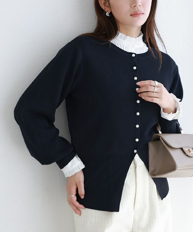 【ピエロ/Pierrot】の多機能パールボタンニットカーディガン 人気、トレンドファッション・服の通販 founy(ファニー) 　ファッション　Fashion　レディースファッション　Fashion for Women　トップス・カットソー　Cut & Sew Tops　ニット　Knit Tops & Sweaters　カーディガン・羽織り　Layered Style Cardigans　ウォッシャブル　Machine Washable　カーディガン　Cardigan, Knitwear　スリット　Slit, Slit Detail　パール　Pearl, Pearl Accent　フェミニン　Feminine, Girly　プチプライス・低価格　Affordable / Budget Price　エレガント 上品　Elegant　抗菌　Antibacterial, Bacteria-Resistant　 other-1|ID: prp329100004120916 ipo3291000000036122736