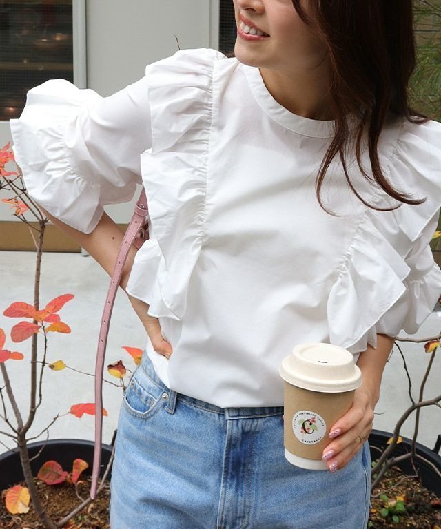 【ピエロ/Pierrot】のフリルデザインブラウス インテリア・キッズ・メンズ・レディースファッション・服の通販 founy(ファニー) 　ファッション　Fashion　レディースファッション　Fashion for Women　トップス・カットソー　Cut & Sew Tops　シャツ・ブラウス・オフィスカジュアル　Elegant Blouses & Button-Ups　シンプル　Simple, Minimal　フリル　Frill, Ruffle　プチプライス・低価格　Affordable / Budget Price　157cm / オフホワイト / M|ID: prp329100004199772 ipo3291000000036121166