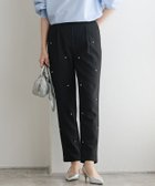 【ピエロ/Pierrot】の【お手入れ簡単】 デザインが選べるテーパードパンツ 人気、トレンドファッション・服の通販 founy(ファニー) ファッション Fashion レディースファッション Fashion for Women パンツ Pants & Trousers ストレッチ Stretch, Stretchy Fabric トレンド Trend, Trending Now パール Pearl, Pearl Accent フロント Front, Front Design プチプライス・低価格 Affordable / Budget Price ベーシック Basic, Essential thumbnail 167cm / ビジュー / ブラック / M|ID: prp329100004383537 ipo3291000000036122080