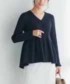 【ピエロ/Pierrot】のリブ切り替えペプラムニットカーディガン 人気、トレンドファッション・服の通販 founy(ファニー) ファッション Fashion レディースファッション Fashion for Women トップス・カットソー Cut & Sew Tops ニット Knit Tops & Sweaters カーディガン・羽織り Layered Style Cardigans ギャザー Gathered, Ruffled デコルテ Décolleté, Neckline フレア Flare, Flared プチプライス・低価格 Affordable / Budget Price thumbnail 167cm / ネイビー / M|ID: prp329100004390605 ipo3291000000035517656