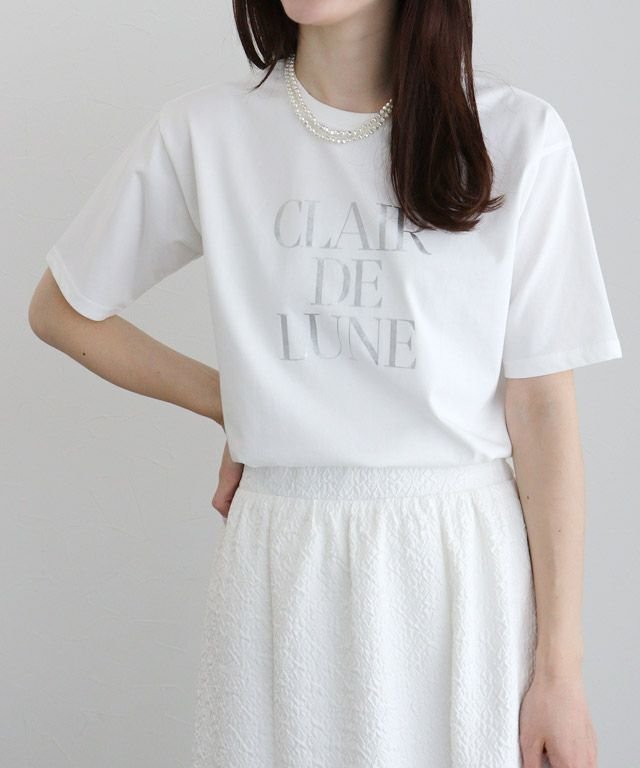 【ピエロ/Pierrot】の【イージーケア】オーバーサイズロゴTシャツ インテリア・キッズ・メンズ・レディースファッション・服の通販 founy(ファニー) 　ファッション　Fashion　レディースファッション　Fashion for Women　トップス・カットソー　Cut & Sew Tops　シャツ・ブラウス・オフィスカジュアル　Elegant Blouses & Button-Ups　ロングTシャツ・Tシャツ　Longline T-Shirts & Tees　送料無料　Free Shipping　プチプライス・低価格　Affordable / Budget Price　エレガント 上品　Elegant　163cm / B / オフホワイト×シルバー / M|ID: prp329100004408978 ipo3291000000033833167