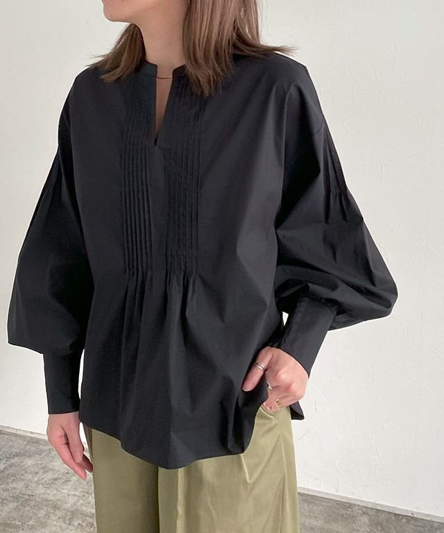 【ピエロ/Pierrot】のRASW キーネックボリュームスリーブブラウス インテリア・キッズ・メンズ・レディースファッション・服の通販 founy(ファニー) https://founy.com/ ファッション Fashion レディースファッション WOMEN トップス・カットソー Tops/Tshirt シャツ/ブラウス Shirts/Blouses ボリュームスリーブ / フリル袖 Volume Sleeve 2025年 2025 2025春夏・S/S Ss,Spring/Summer,2025 カフス Cuffs シャーリング Shirring スリット Slit スリーブ Sleeve プチプライス・低価格 Affordable |ID: prp329100004422433 ipo3291000000030881415