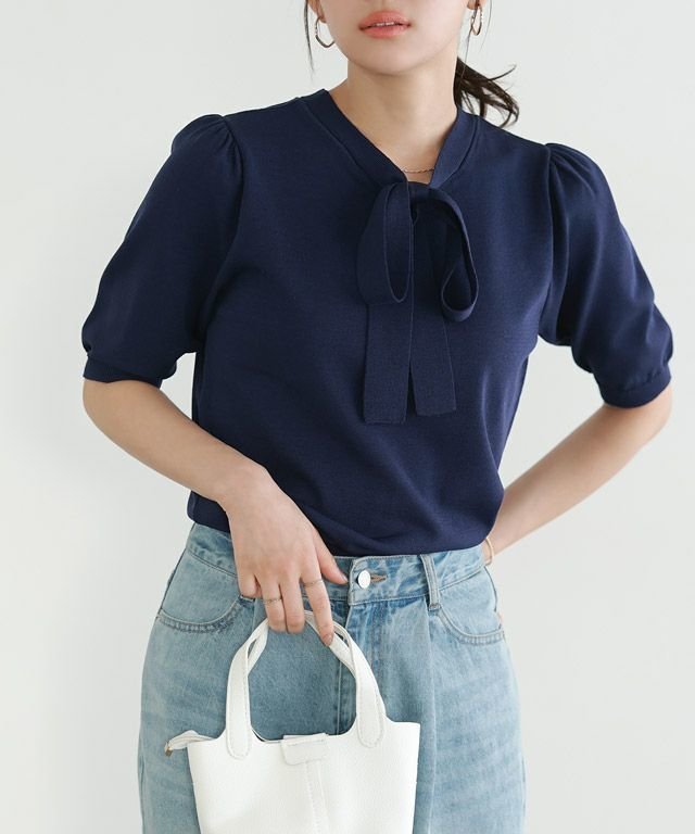 【ピエロ/Pierrot】の接触冷感2wayリボンニット インテリア・キッズ・メンズ・レディースファッション・服の通販 founy(ファニー) https://founy.com/ ファッション Fashion レディースファッション WOMEN トップス・カットソー Tops/Tshirt ニット Knit Tops 送料無料 Free Shipping 2025年 2025 2025春夏・S/S Ss,Spring/Summer,2025 おすすめ Recommend インナー Inner ウォッシャブル Washable フェミニン Feminine プチプライス・低価格 Affordable リボン Ribbon ワンポイント One Point エレガント 上品 Elegant |ID: prp329100004465013 ipo3291000000031278009