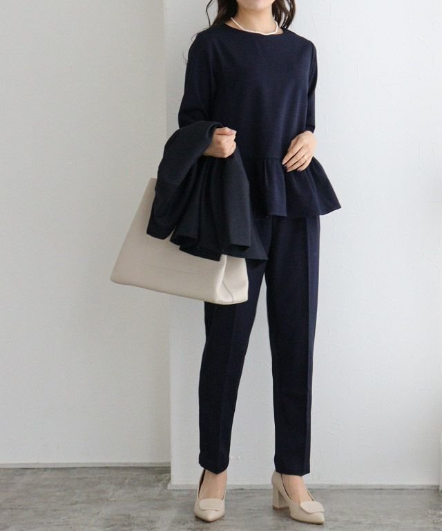 【ピエロ/Pierrot】のフリルセットアップ インテリア・キッズ・メンズ・レディースファッション・服の通販 founy(ファニー) 　ファッション　Fashion　レディースファッション　Fashion for Women　セットアップ　Matching Sets　スーツ　Business Suits & Workwear　スーツセット・2点セット・レディーススーツ　Suit Sets / 2-Piece Suits / Office Suit Sets　送料無料　Free Shipping　スーツ　Suit, Formalwear　セットアップ　Set-Up, Coordinated Outfit　センター　Center, Center Line　フェミニン　Feminine, Girly　フリル　Frill, Ruffle　プチプライス・低価格　Affordable / Budget Price　157cm / ダークネイビー / M|ID: prp329100004508246 ipo3291000000032775627