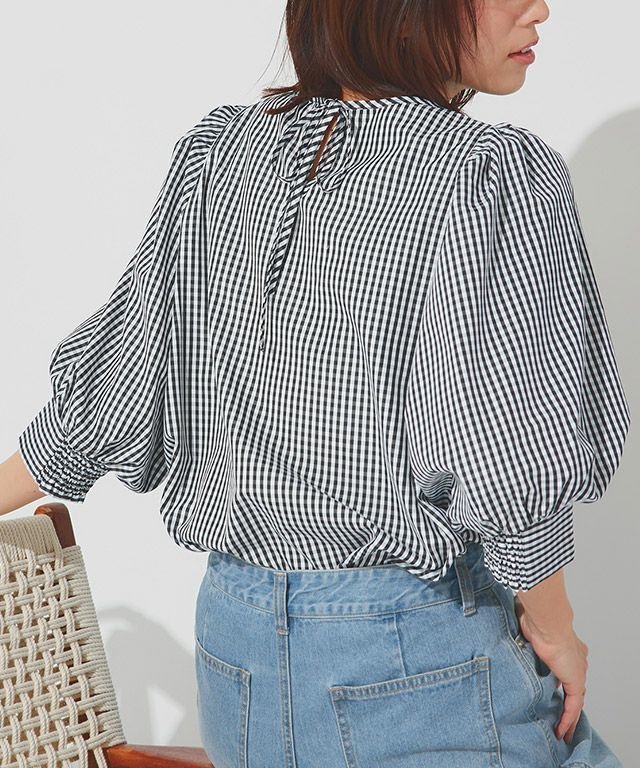 【ピエロ/Pierrot】のボリュームパフスリーブブラウス インテリア・キッズ・メンズ・レディースファッション・服の通販 founy(ファニー) 　ファッション　Fashion　レディースファッション　WOMEN　トップス・カットソー　Tops/Tshirt　シャツ/ブラウス　Shirts/Blouses　送料無料　Free Shipping　2025年　2025　2025春夏・S/S　Ss,Spring/Summer,2025　ストライプ　Stripe　スリーブ　Sleeve　プチプライス・低価格　Affordable　リボン　Ribbon　エレガント 上品　Elegant　ボリュームパフスリーブブラウス|ID: prp329100004516476 ipo3291000000031917665