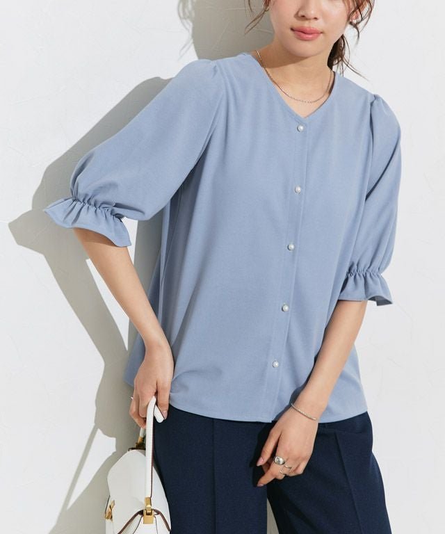 【ピエロ/Pierrot】の2wayパールボタンキャンディースリーブTブラウス インテリア・キッズ・メンズ・レディースファッション・服の通販 founy(ファニー) ファッション Fashion レディースファッション Fashion for Women トップス・カットソー Cut & Sew Tops シャツ・ブラウス・オフィスカジュアル Elegant Blouses & Button-Ups カットソー Cut and Sewn Top ジョーゼット Georgette, Semi-Sheer Fabric スリーブ Sleeve, Long Sleeve / Short Sleeve パール Pearl, Pearl Accent プチプライス・低価格 Affordable / Budget Price エレガント 上品 Elegant 166cm / ブルー / M|ID: prp329100004524359 ipo3291000000036072202