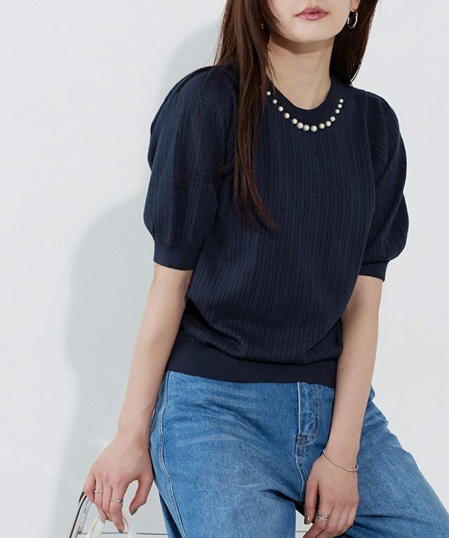【ピエロ/Pierrot】のパールネックパフスリーブニット インテリア・キッズ・メンズ・レディースファッション・服の通販 founy(ファニー) 　ファッション　Fashion　レディースファッション　Fashion for Women　トップス・カットソー　Cut & Sew Tops　ニット　Knit Tops & Sweaters　アクセサリー　Fashion Accessories　スリーブ　Sleeve, Long Sleeve / Short Sleeve　パール　Pearl, Pearl Accent　プチプライス・低価格　Affordable / Budget Price　エレガント 上品　Elegant　パールネックパフスリーブニット|ID: prp329100004524361 ipo3291000000036072213