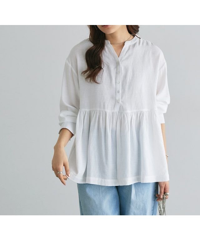 【ピエロ/Pierrot】のスキッパーペプラムブラウス インテリア・キッズ・メンズ・レディースファッション・服の通販 founy(ファニー) 　ファッション　Fashion　レディースファッション　WOMEN　トップス・カットソー　Tops/Tshirt　シャツ/ブラウス　Shirts/Blouses　2025年　2025　2025春夏・S/S　Ss,Spring/Summer,2025　フレア　Flare　プチプライス・低価格　Affordable　ペプラム　Peplum　166cm / オフホワイト / M|ID: prp329100004539768 ipo3291000000032076790