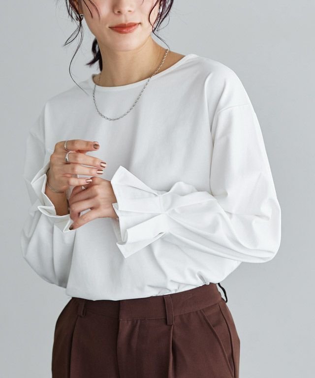 【ピエロ/Pierrot】の【イージーケア】キャンディスリーブTシャツ インテリア・キッズ・メンズ・レディースファッション・服の通販 founy(ファニー) 　ファッション　Fashion　レディースファッション　WOMEN　トップス・カットソー　Tops/Tshirt　シャツ/ブラウス　Shirts/Blouses　ロング / Tシャツ　T-Shirts　インナー　Inner　スリーブ　Sleeve　プチプライス・低価格　Affordable　ベスト　Vest　エレガント 上品　Elegant　再入荷　Restock/Back In Stock/Re Arrival　オフホワイト|ID: prp329100004551855 ipo3291000000032170781