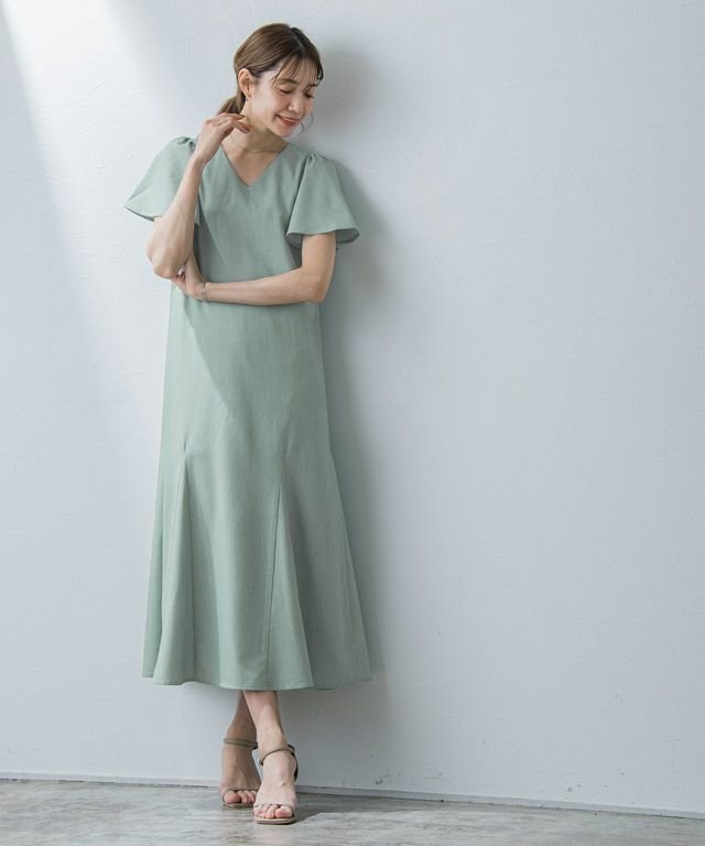 【ピエロ/Pierrot】のフレアスリーブワンピース インテリア・キッズ・メンズ・レディースファッション・服の通販 founy(ファニー) 　ファッション　Fashion　レディースファッション　Fashion for Women　ワンピース　Dresses　スリーブ　Sleeve, Long Sleeve / Short Sleeve　デコルテ　Décolleté, Neckline　フレア　Flare, Flared　プチプライス・低価格　Affordable / Budget Price　マーメイド　Mermaid, Fishtail Silhouette　エレガント 上品　Elegant　ミント|ID: prp329100004562465 ipo3291000000032979468