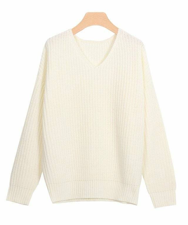 【ピエロ/Pierrot】の【会員優待】Vネック畦ニット インテリア・キッズ・メンズ・レディースファッション・服の通販 founy(ファニー) 　ファッション　Fashion　レディースファッション　Fashion for Women　トップス・カットソー　Cut & Sew Tops　ニット　Knit Tops & Sweaters　Vネックトップス　V-Neck Tops / V-Cut Neckline Shirts　ショルダー　Shoulder, Shoulder Strap　シンプル　Simple, Minimal　タートルネック　Turtleneck, High Neck　ドロップ　Drop Shoulder, Dropped Style　プチプライス・低価格　Affordable / Budget Price　畦　Ribbed Knit　オフホワイト|ID: prp329100004562619 ipo3291000000033729947