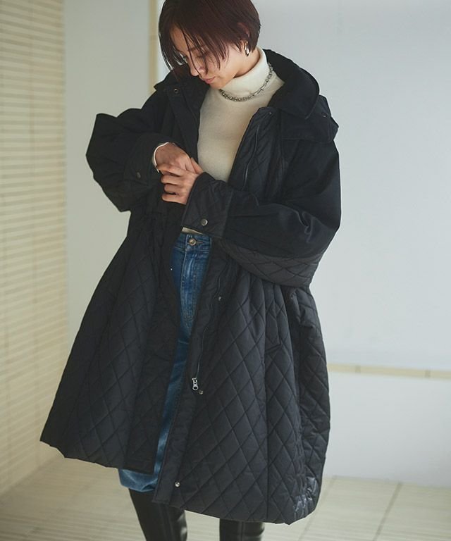 【ピエロ/Pierrot】のRASW キルティングドロストコート 人気、トレンドファッション・服の通販 founy(ファニー) 　ファッション　Fashion　レディースファッション　Fashion for Women　アウター　Coat / Outerwear Collection　コート・ロングコート・ピーコート　Long Coats, Peacoats & More　レディースジャケット・軽アウター　Jackets　送料無料　Free Shipping　キルティング　Quilted, Quilting　スリーブ　Sleeve, Long Sleeve / Short Sleeve　タフタ　Taffeta, Structured Fabric　フレア　Flare, Flared　プチプライス・低価格　Affordable / Budget Price　ヨーク　Yoke, Yoke Design　エレガント 上品　Elegant　 other-1|ID: prp329100004562651 ipo3291000000032261835