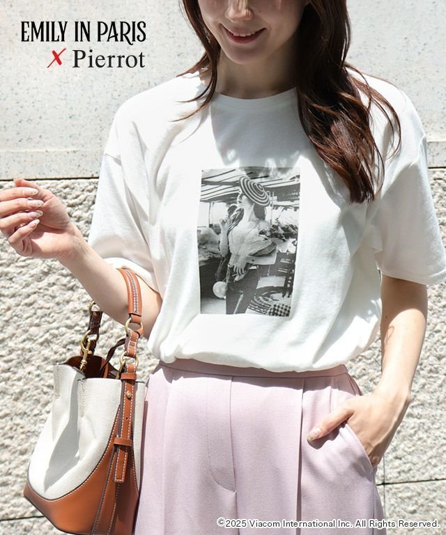【ピエロ/Pierrot】の【EMILY IN PARIS】フォトプリントTシャツ 人気、トレンドファッション・服の通販 founy(ファニー) 　ファッション　Fashion　レディースファッション　WOMEN　トップス・カットソー　Tops/Tshirt　シャツ/ブラウス　Shirts/Blouses　ロング / Tシャツ　T-Shirts　送料無料　Free Shipping　2025年　2025　2025春夏・S/S　Ss,Spring/Summer,2025　シンプル　Simple　デニム　Denim　フレンチ　French　フロント　Front　プチプライス・低価格　Affordable　プリント　Print　ロング　Long　ワンポイント　One Point　 other-1|ID: prp329100004564028 ipo3291000000032275518