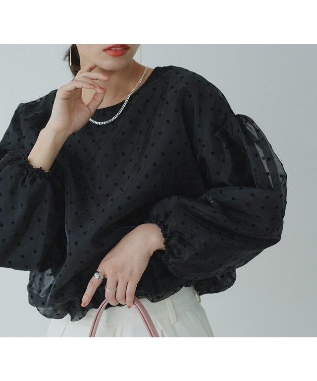 【ピエロ/Pierrot】のフロッキードットブラウス インテリア・キッズ・メンズ・レディースファッション・服の通販 founy(ファニー) 　ファッション　Fashion　レディースファッション　Ladies' Fashion Online　トップス・カットソー　Tops/Tshirt　シャツ/ブラウス　Shirts/Blouses　おすすめ　Recommend　オーガンジー　Organdy　トレンド　Trend　ドット　Dot　バルーン　Balloon　プチプライス・低価格　Affordable　ボトム　Bottom　ブラック|ID: prp329100004592565 ipo3291000000032604784
