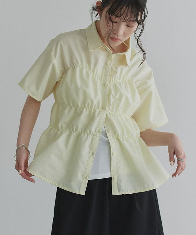 【ピエロ/Pierrot】のECLAM ウエストシャーリングデザインブラウス インテリア・キッズ・メンズ・レディースファッション・服の通販 founy(ファニー) 　ファッション　Fashion　レディースファッション　Fashion for Women　トップス・カットソー　Cut & Sew Tops　シャツ・ブラウス・オフィスカジュアル　Elegant Blouses & Button-Ups　送料無料　Free Shipping　2025年　2025　2025春夏・S/S　Spring/Summer 2025 SS25　ギャザー　Gathered, Ruffled　シャーリング　Shirring, Ruched　スラックス　Slacks, Dress Pants　デニム　Denim, Jeans Material　プチプライス・低価格　Affordable / Budget Price　ペプラム　Peplum, Flared Hem　166cm / ライトイエロー / M|ID: prp329100004602053 ipo3291000000032720742