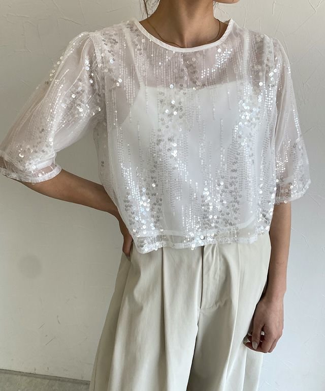 【ピエロ/Pierrot】のECLAM スパンコールクロップドブラウス インテリア・キッズ・メンズ・レディースファッション・服の通販 founy(ファニー) 　ファッション　Fashion　レディースファッション　Fashion for Women　トップス・カットソー　Cut & Sew Tops　シャツ・ブラウス・オフィスカジュアル　Elegant Blouses & Button-Ups　送料無料　Free Shipping　2025年　2025　2025春夏・S/S　Spring/Summer 2025 SS25　クロップド　Cropped, Short Length　シンプル　Simple, Minimal　スタイリッシュ　Stylish, Fashionable　スパンコール　Sequins, Sequin Embellishment　デニム　Denim, Jeans Material　プチプライス・低価格　Affordable / Budget Price　160cm / オフホワイト / M|ID: prp329100004602059 ipo3291000000032720778