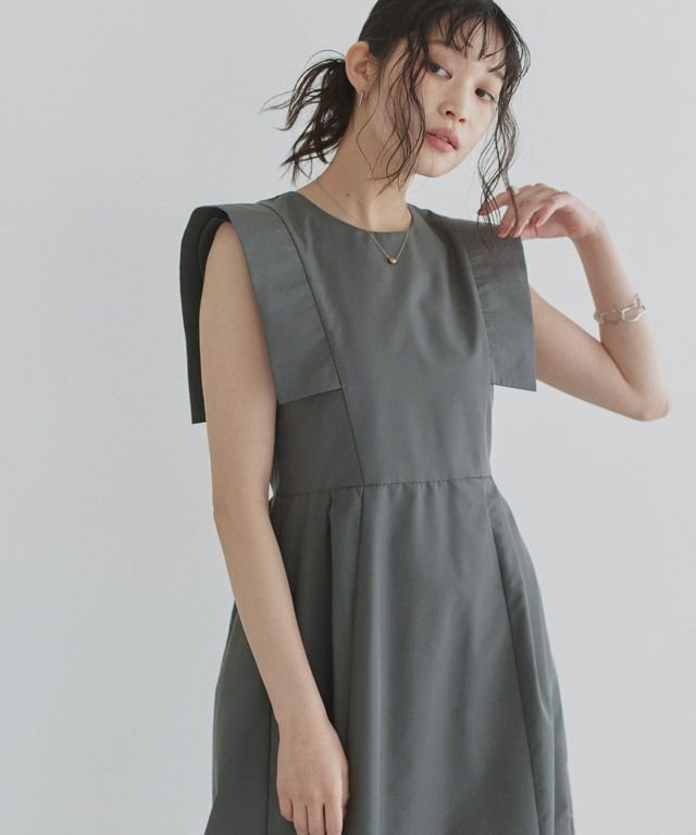 【ピエロ/Pierrot】のECLAM ブロードスクエアスリーブワンピース インテリア・キッズ・メンズ・レディースファッション・服の通販 founy(ファニー) 　ファッション　Fashion　レディースファッション　Fashion for Women　ワンピース　Dresses　2025年　2025　2025春夏・S/S　Spring/Summer 2025 SS25　スクエア　Square, Square Shape　スリーブ　Sleeve, Long Sleeve / Short Sleeve　フレア　Flare, Flared　ブルゾン　Blouson, Bomber Jacket　プチプライス・低価格　Affordable / Budget Price　エレガント 上品　Elegant　切替　Switching, Contrast Panel　夏　Summer　166cm / グレー / F|ID: prp329100004602067 ipo3291000000032720844