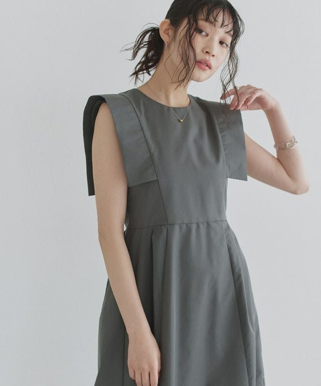 【ピエロ/Pierrot】のECLAM ブロードスクエアスリーブワンピース インテリア・キッズ・メンズ・レディースファッション・服の通販 founy(ファニー) 　ファッション　Fashion　レディースファッション　Fashion for Women　ワンピース　Dresses　スクエア　Square, Square Shape　スリーブ　Sleeve, Long Sleeve / Short Sleeve　フレア　Flare, Flared　ブルゾン　Blouson, Bomber Jacket　プチプライス・低価格　Affordable / Budget Price　エレガント 上品　Elegant　切替　Switching, Contrast Panel　夏　Summer　166cm / グレー / F|ID: prp329100004602067 ipo3291000000036296389