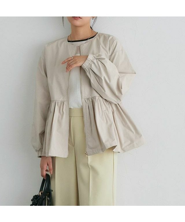 【ピエロ/Pierrot】のヘムフレアノーカラーブルゾン インテリア・キッズ・メンズ・レディースファッション・服の通販 founy(ファニー) 　ファッション　Fashion　レディースファッション　Fashion for Women　アウター　Coat / Outerwear Collection　レディースジャケット・軽アウター　Jackets　ブルゾンジャケット・スポーティアウター　Blouson Jackets　2025年　2025　2025春夏・S/S　Spring/Summer 2025 SS25　インナー　Innerwear　シンプル　Simple, Minimal　フェミニン　Feminine, Girly　フレア　Flare, Flared　ブルゾン　Blouson, Bomber Jacket　プチプライス・低価格　Affordable / Budget Price　人気　Popular, Best Seller　166cm / ライトグレージュ / M|ID: prp329100004609314 ipo3291000000032969763