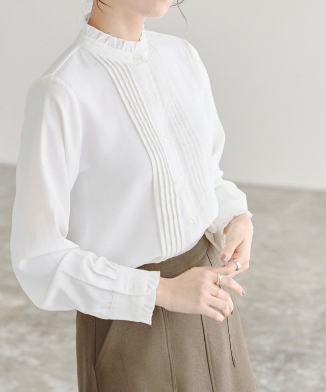 【ピエロ/Pierrot】のフリルネックピンタックブラウス インテリア・キッズ・メンズ・レディースファッション・服の通販 founy(ファニー) 　ファッション　Fashion　レディースファッション　Fashion for Women　トップス・カットソー　Cut & Sew Tops　シャツ・ブラウス・オフィスカジュアル　Elegant Blouses & Button-Ups　インナー　Innerwear　ドット　Polka Dot, Dot Pattern　フリル　Frill, Ruffle　プチプライス・低価格　Affordable / Budget Price　ロング　Long, Long-Length　エレガント 上品　Elegant　無地　Plain, Solid Color　オフホワイト|ID: prp329100004610851 ipo3291000000032992305