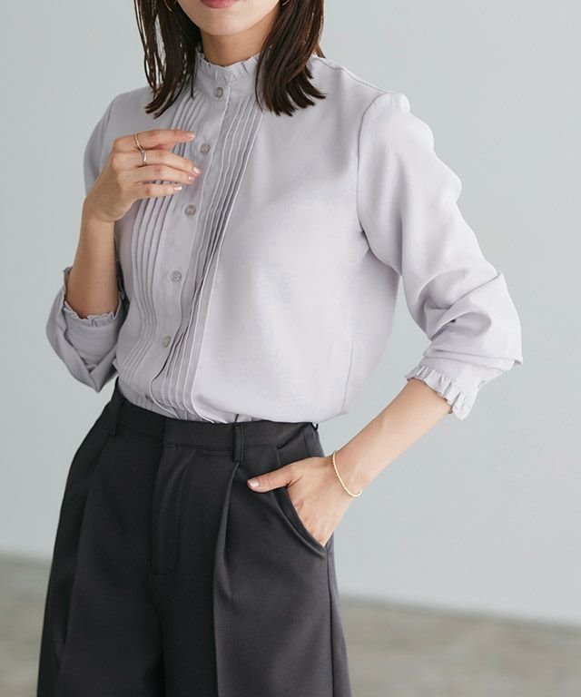 【ピエロ/Pierrot】のフリルネックピンタックブラウス インテリア・キッズ・メンズ・レディースファッション・服の通販 founy(ファニー) 　ファッション　Fashion　レディースファッション　Fashion for Women　トップス・カットソー　Cut & Sew Tops　シャツ・ブラウス・オフィスカジュアル　Elegant Blouses & Button-Ups　インナー　Innerwear　ドット　Polka Dot, Dot Pattern　フリル　Frill, Ruffle　プチプライス・低価格　Affordable / Budget Price　ロング　Long, Long-Length　エレガント 上品　Elegant　無地　Plain, Solid Color　グレー|ID: prp329100004610851 ipo3291000000032992310
